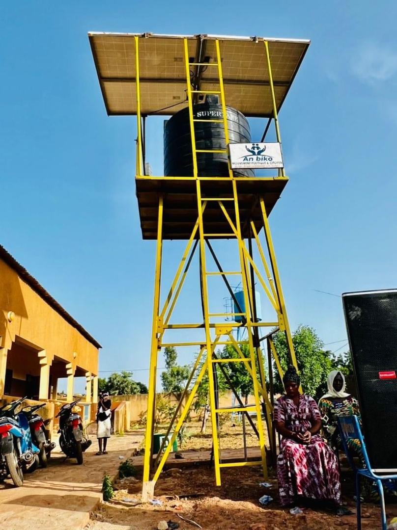 Ségou : An-Biko offre un forage au CSCOM de Pelegana.